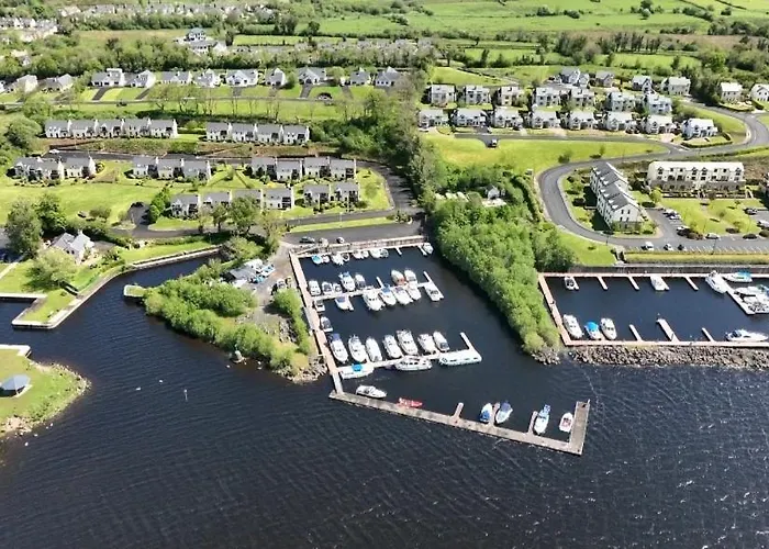 The Old Schoolhouse Of Warren Boutique 4*